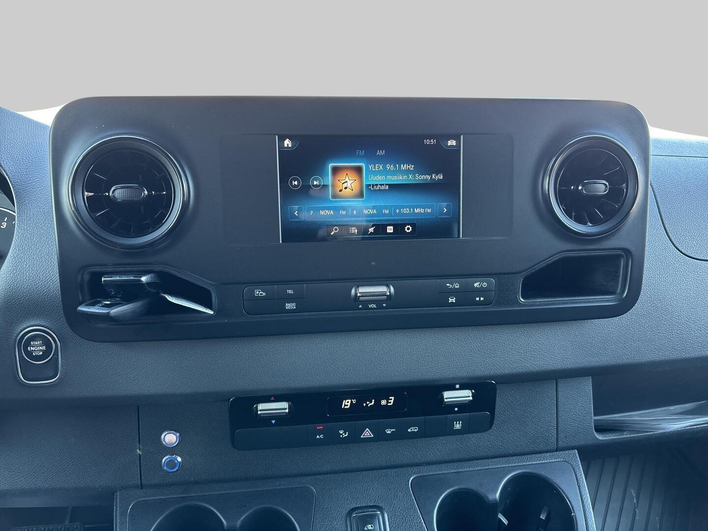 MERCEDES-BENZ Sprinter 2019