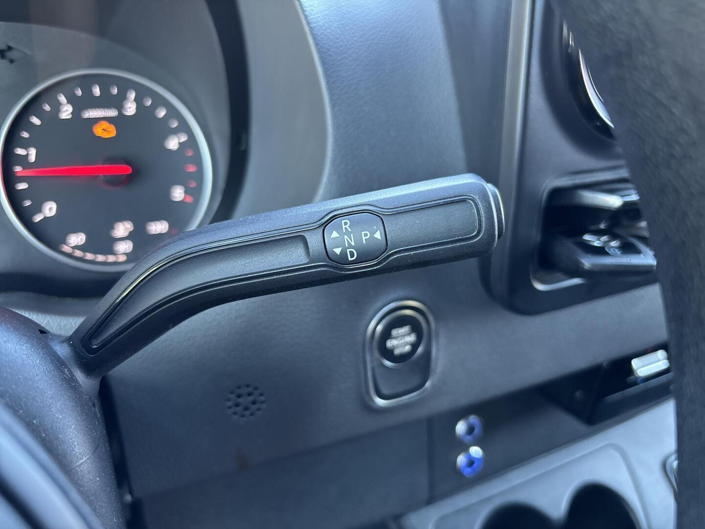 MERCEDES-BENZ Sprinter 2019