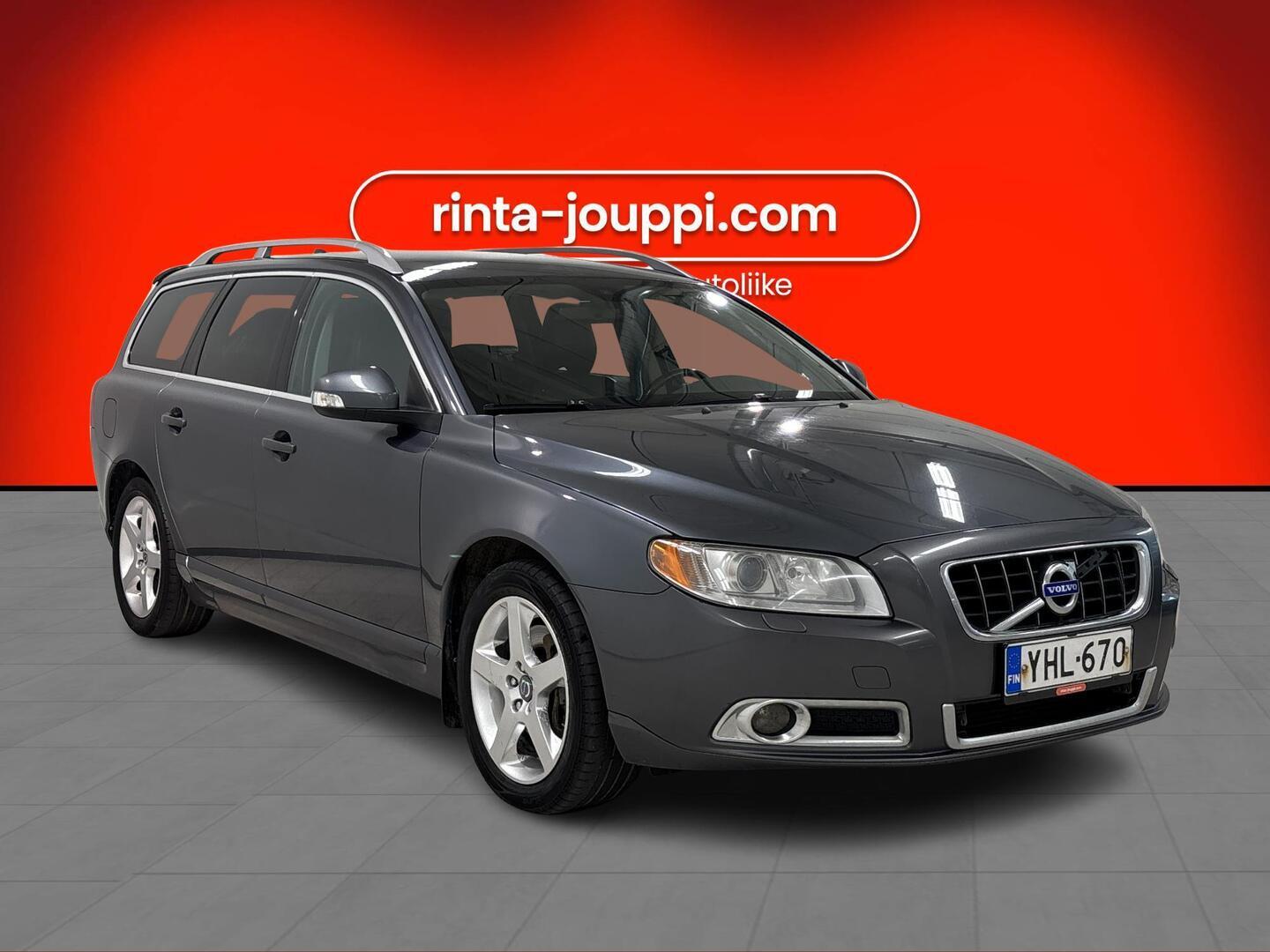 VOLVO V70 2010