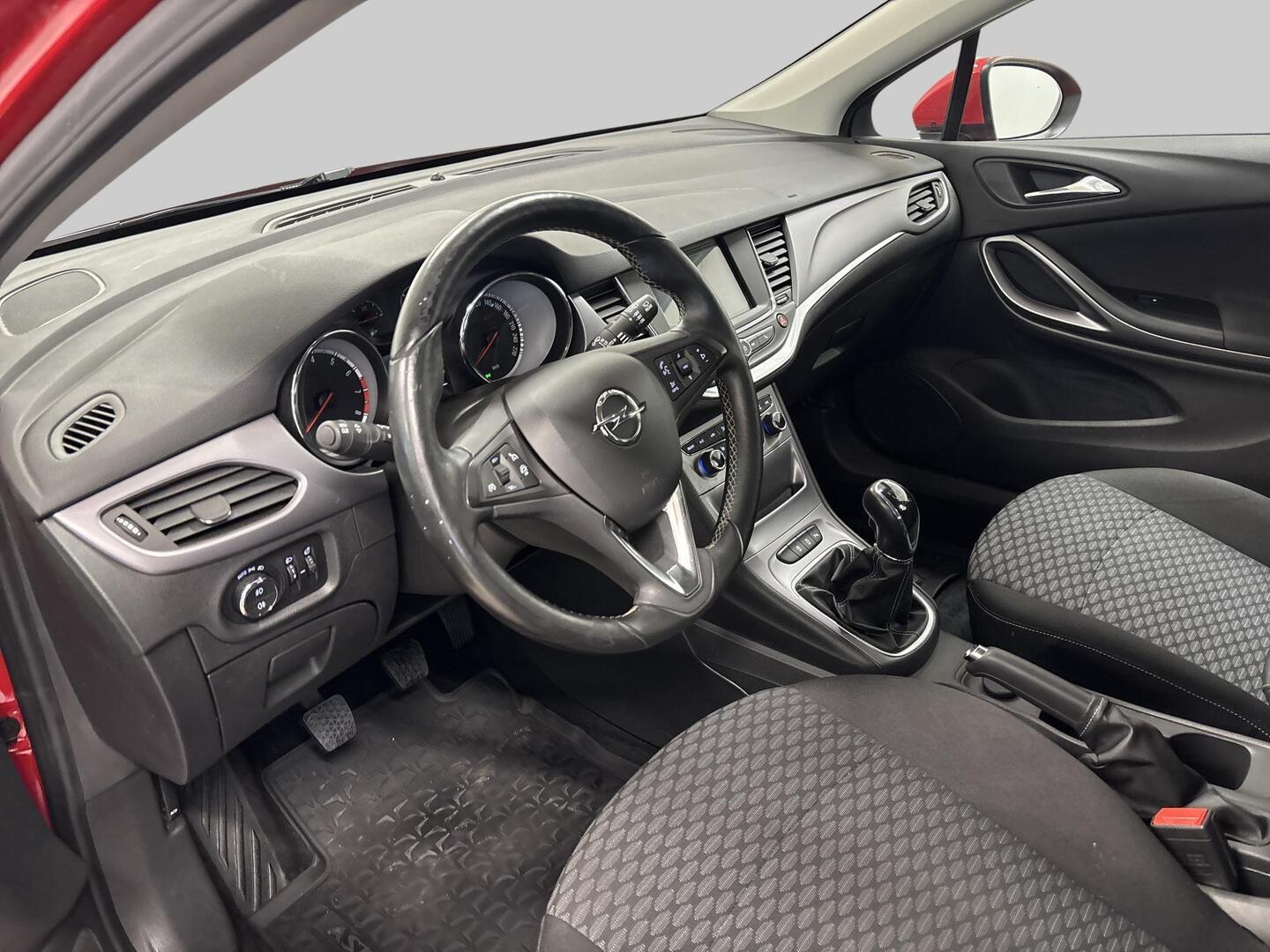 OPEL Astra 2016