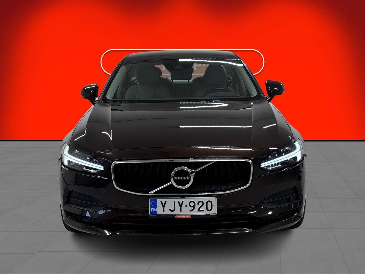 VOLVO S90 2018