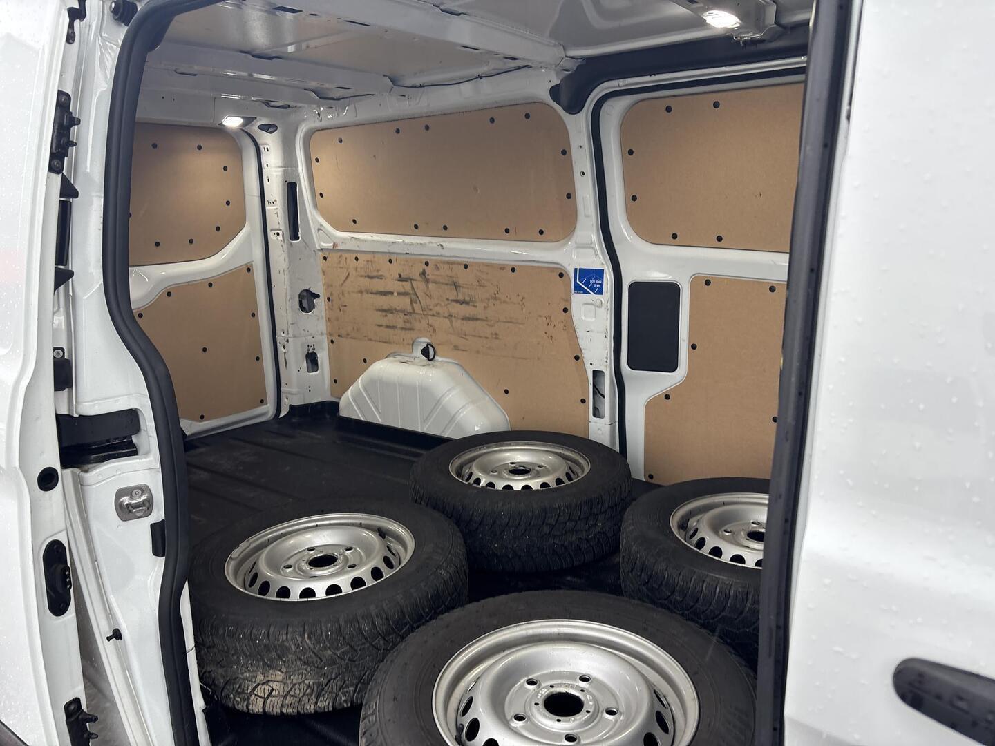 FORD TRANSIT CUSTOM 2023