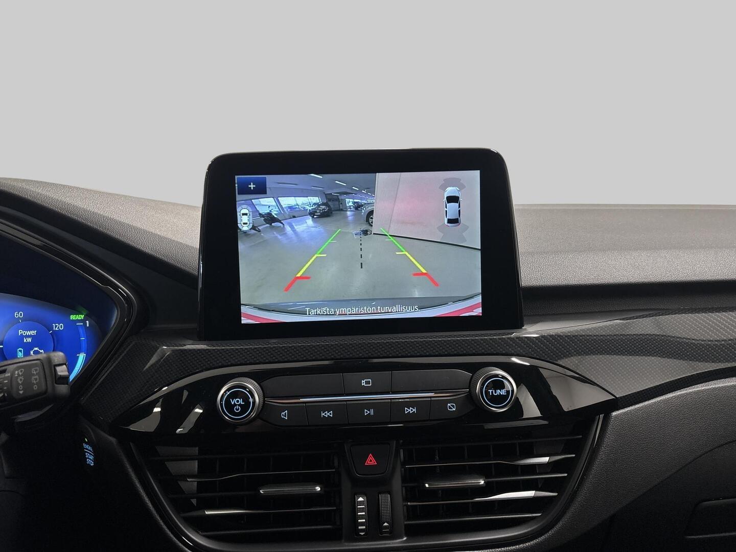 FORD KUGA 2024