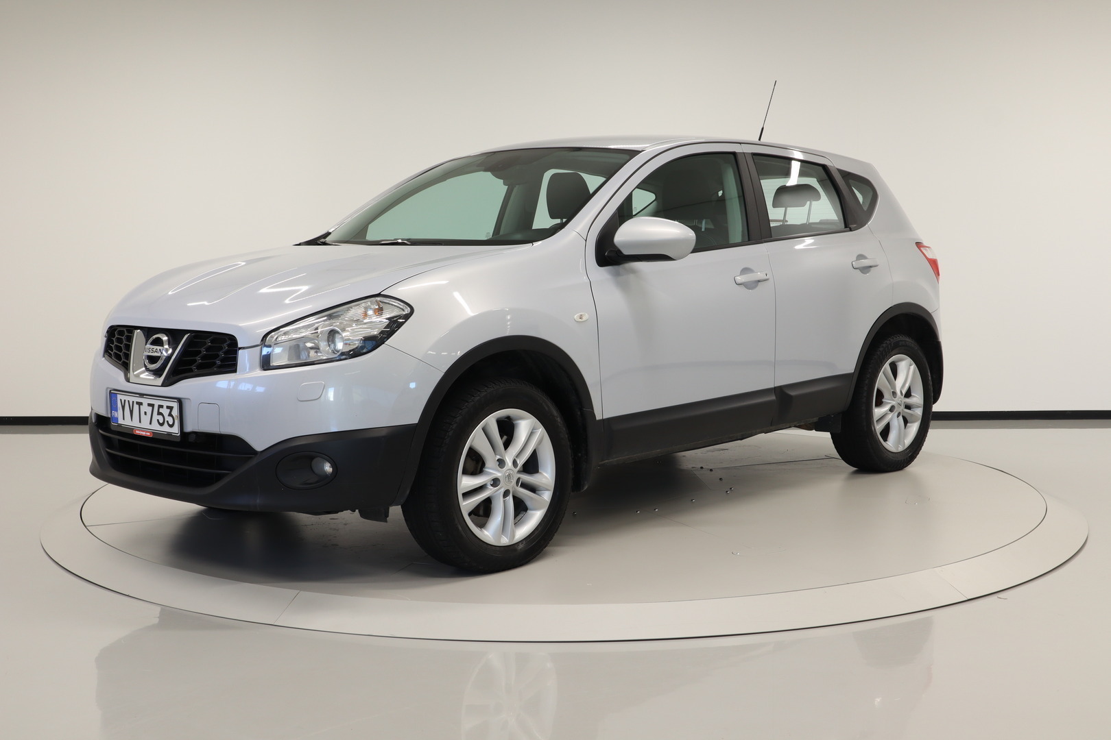 NISSAN Qashqai 2010