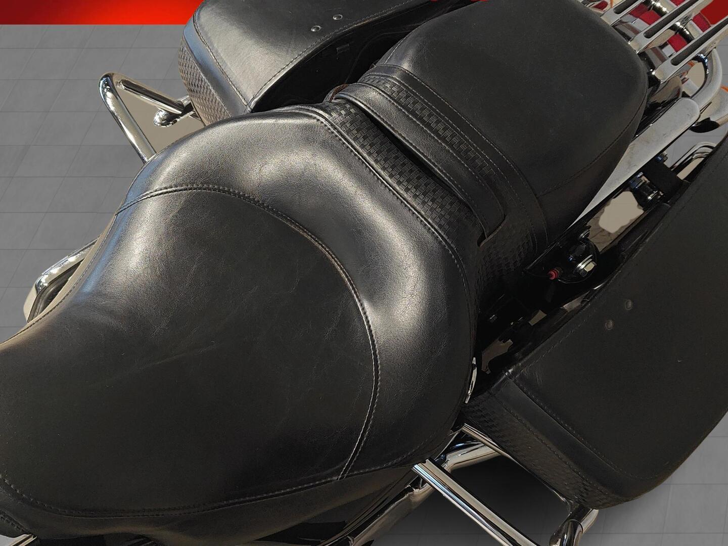 HARLEY-DAVIDSON TOURING 2008