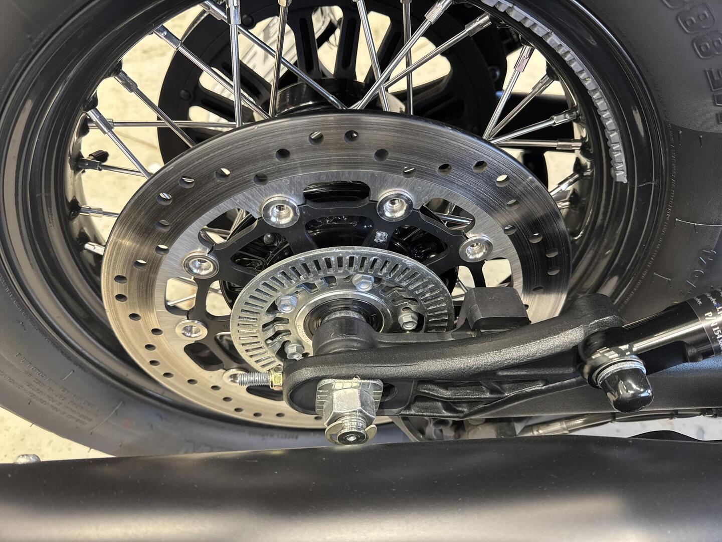 INDIAN SCOUT 2020