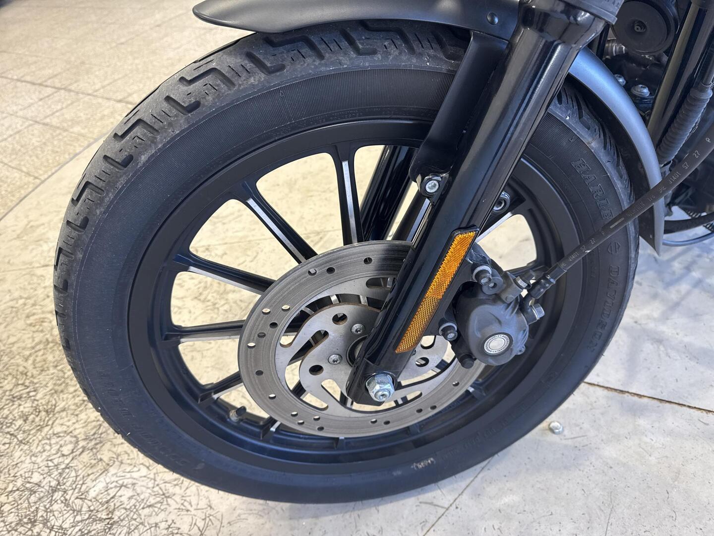 HARLEY-DAVIDSON SPORTSTER 2010