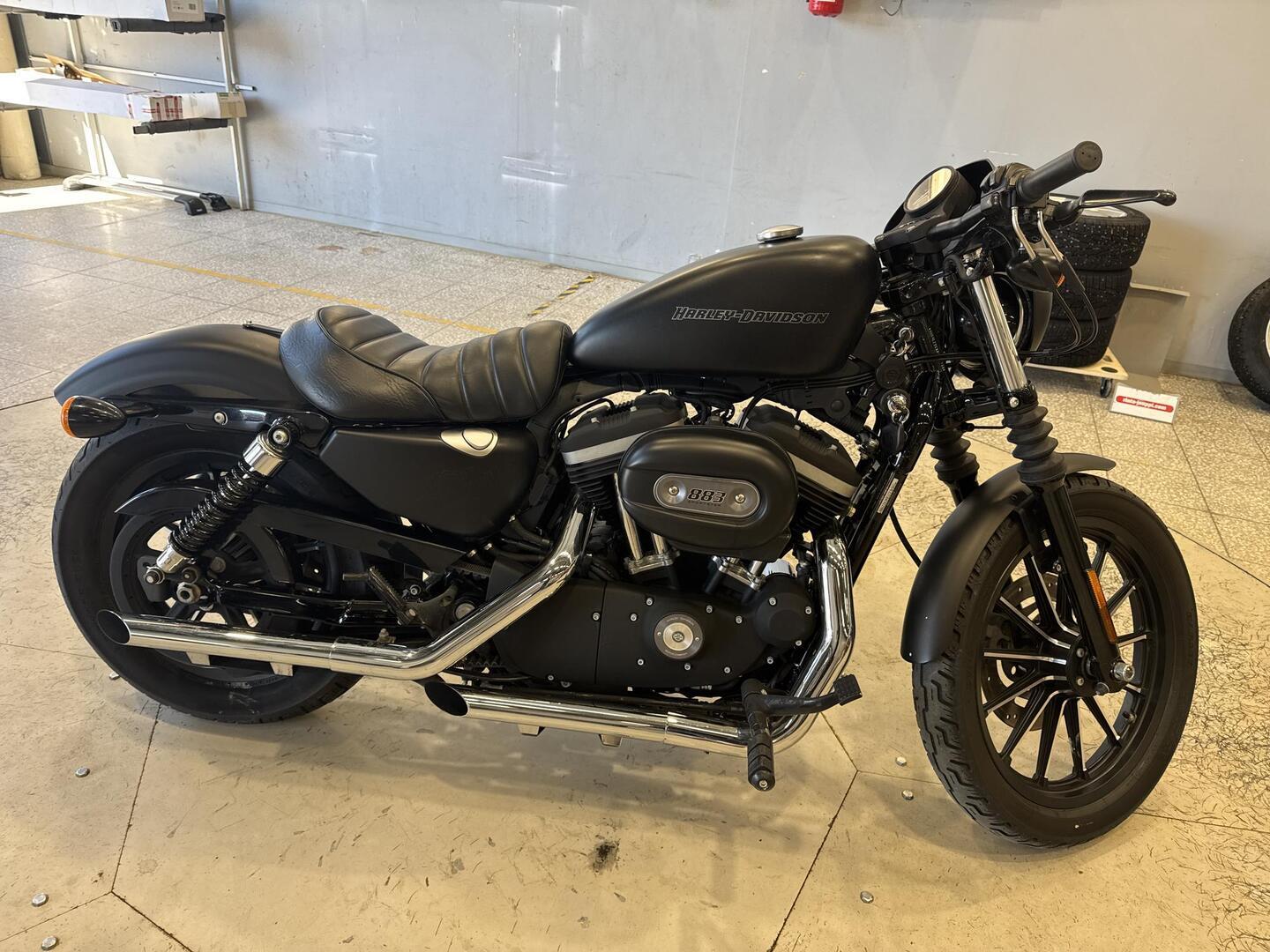HARLEY-DAVIDSON SPORTSTER 2010