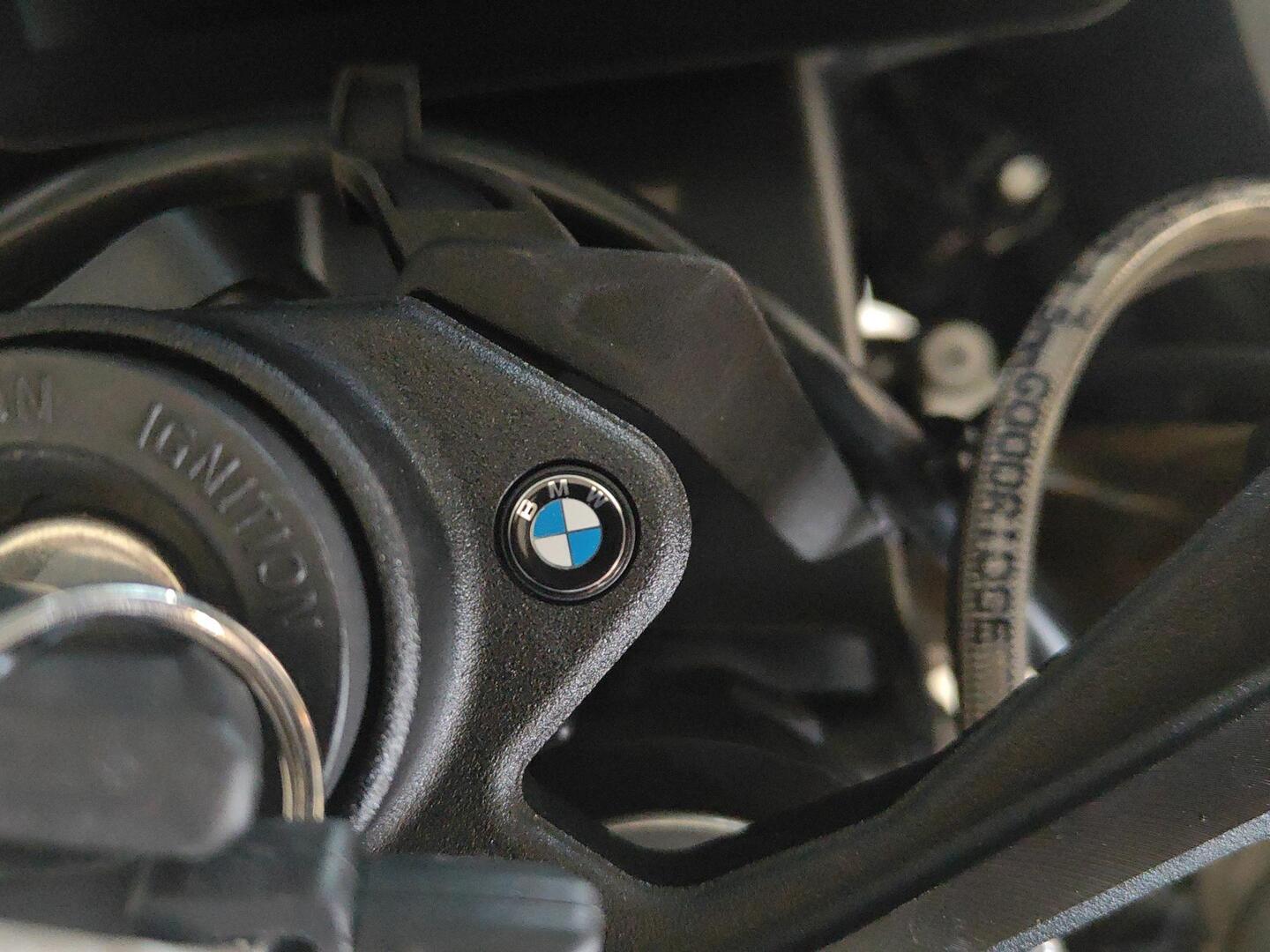 BMW S 2019