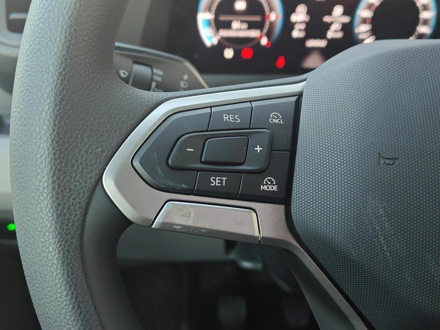 VOLKSWAGEN CRAFTER 2025