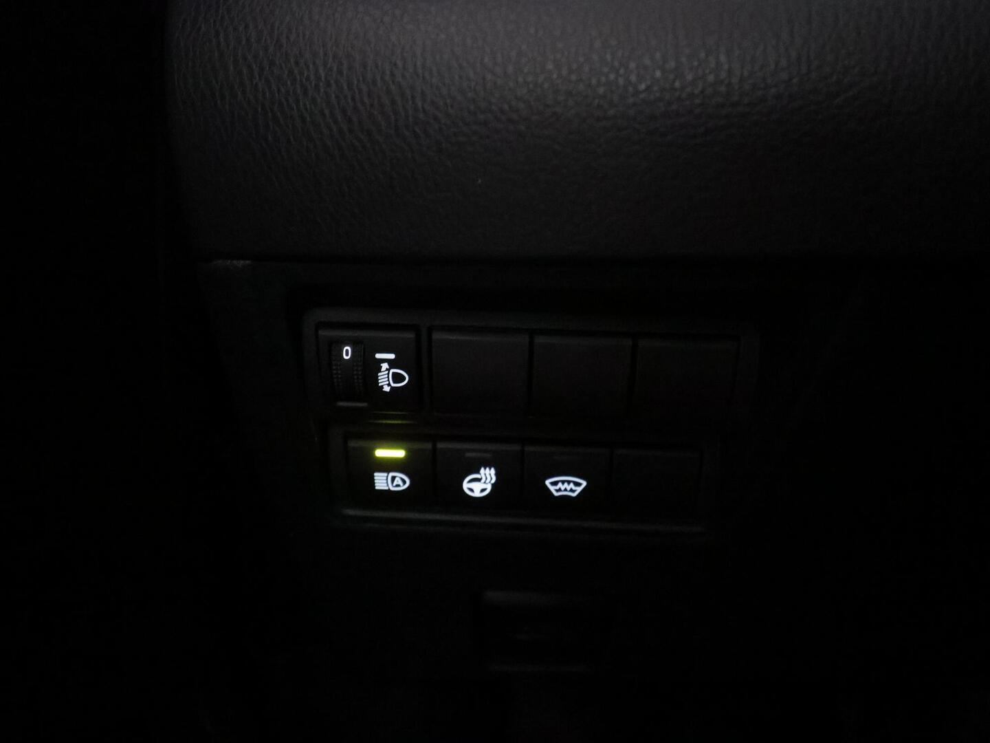 TOYOTA YARIS CROSS 2025