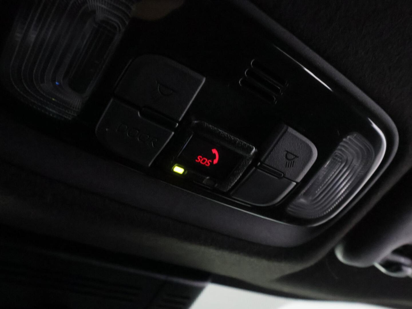 TOYOTA YARIS CROSS 2025