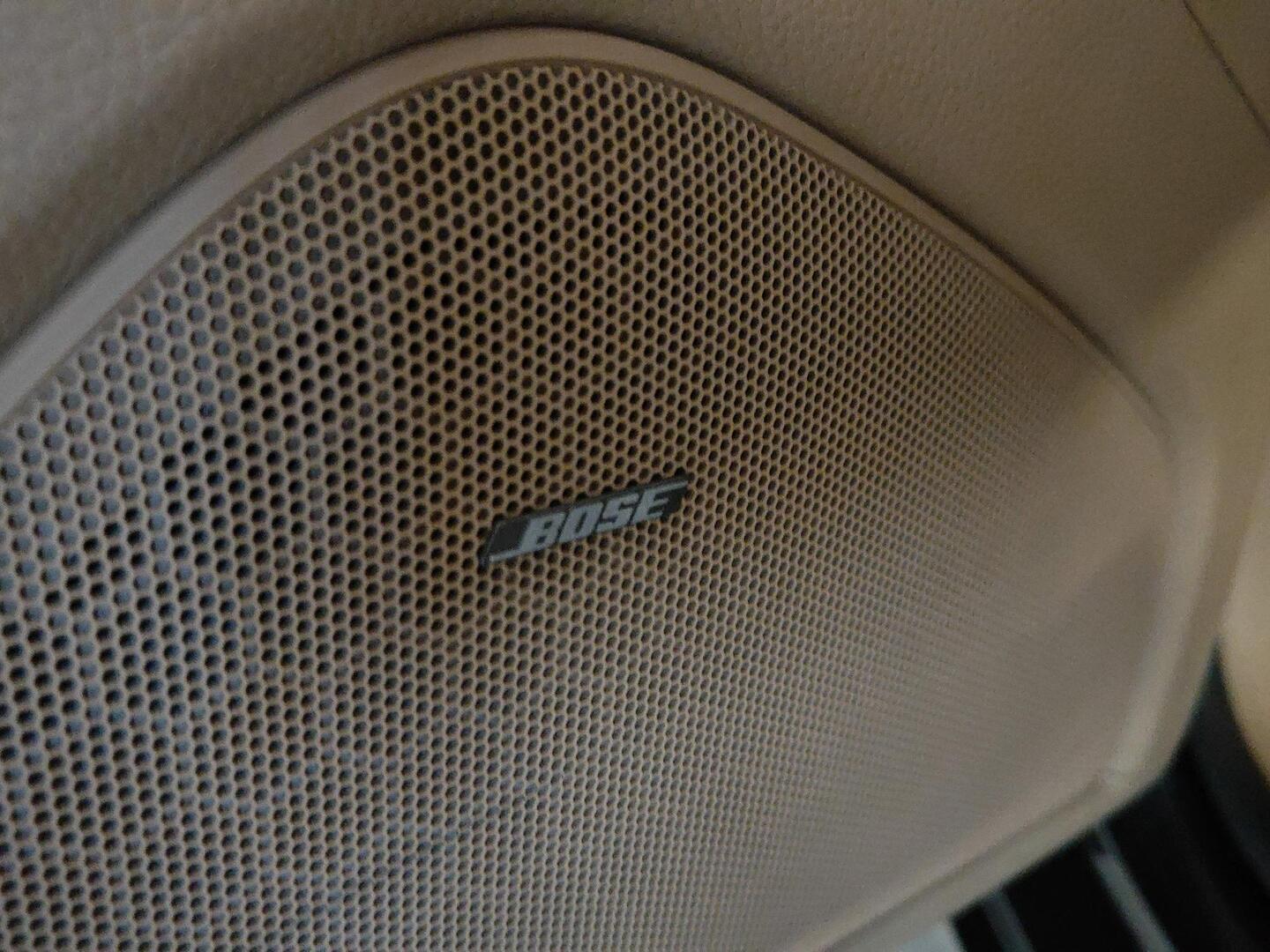 PORSCHE Panamera 2012