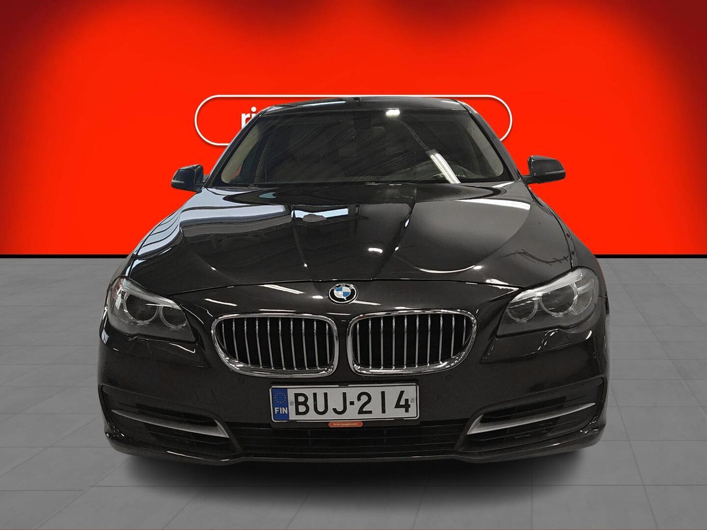 BMW 520 2015
