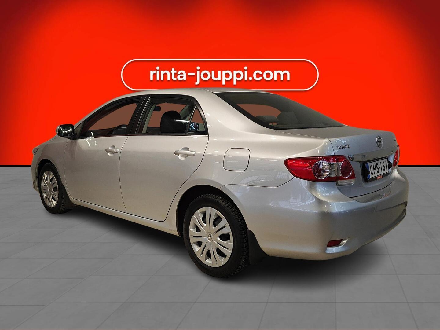 TOYOTA Corolla 2010