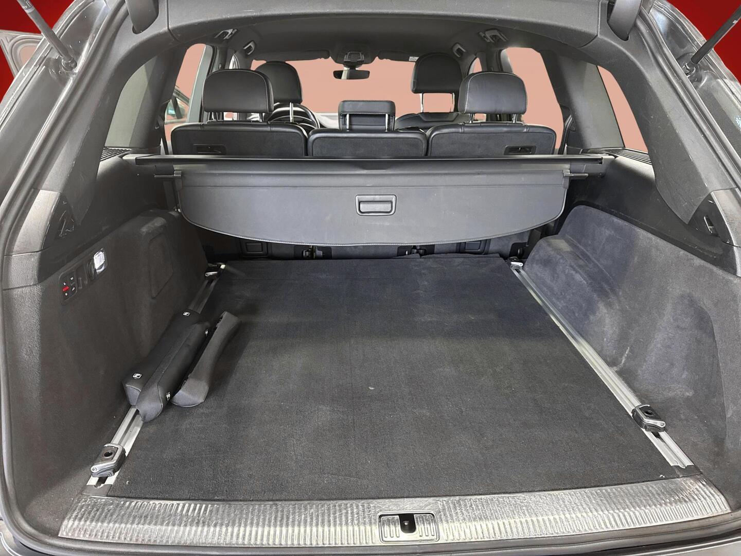 AUDI Q7 2018