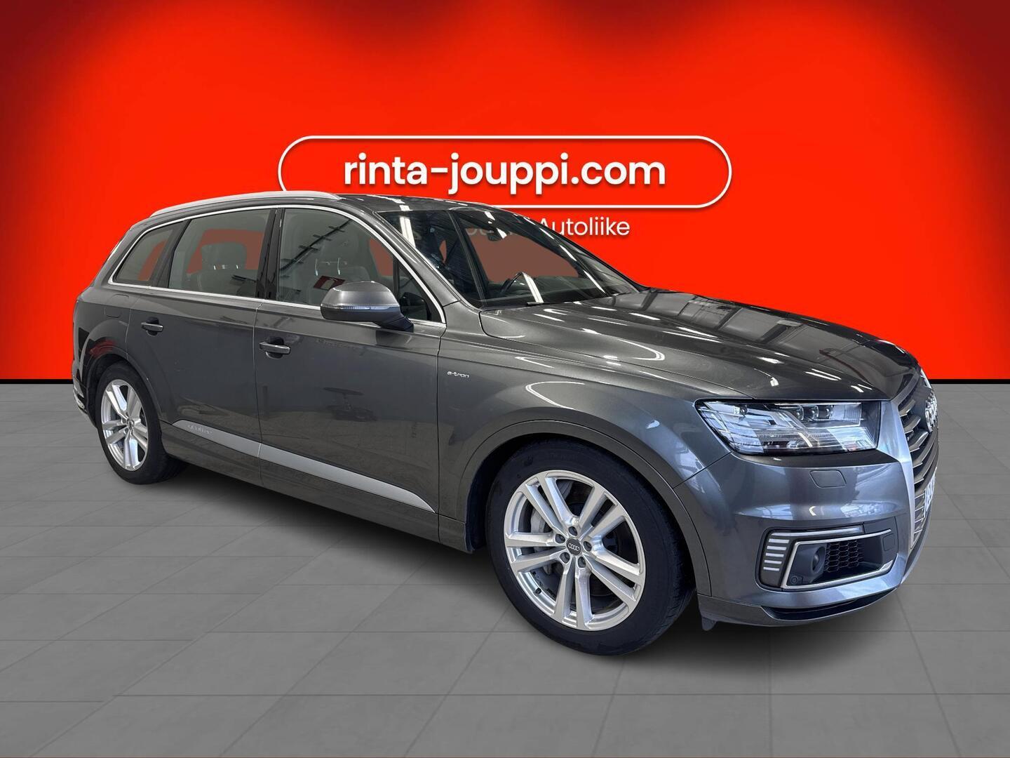 AUDI Q7 2018
