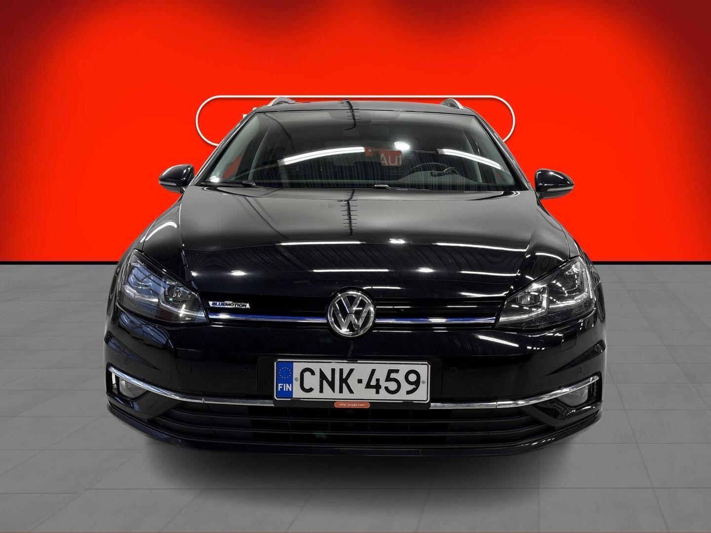 VOLKSWAGEN Golf 2019
