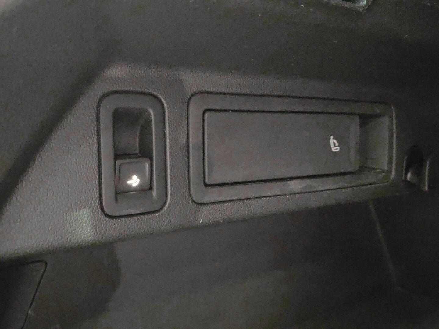 VOLKSWAGEN Tiguan 2016