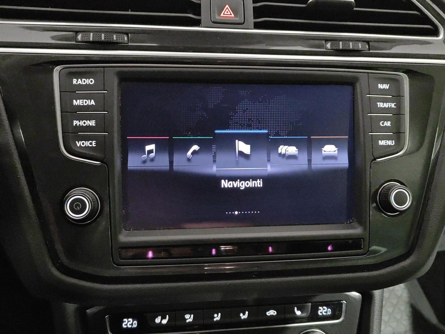 VOLKSWAGEN Tiguan 2016