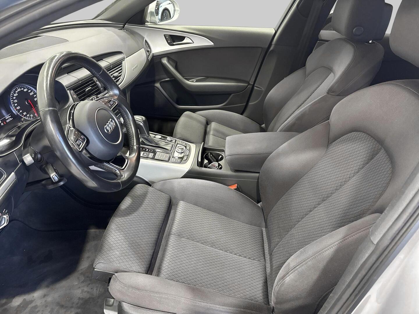 AUDI A6 2016