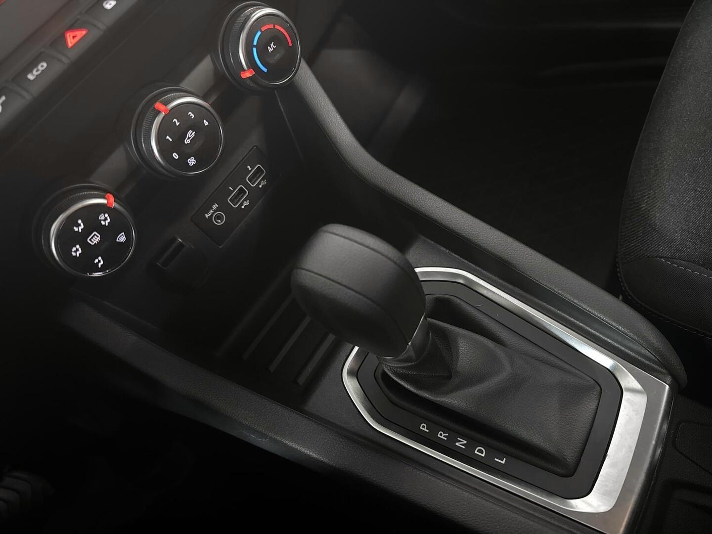 RENAULT Clio 2024