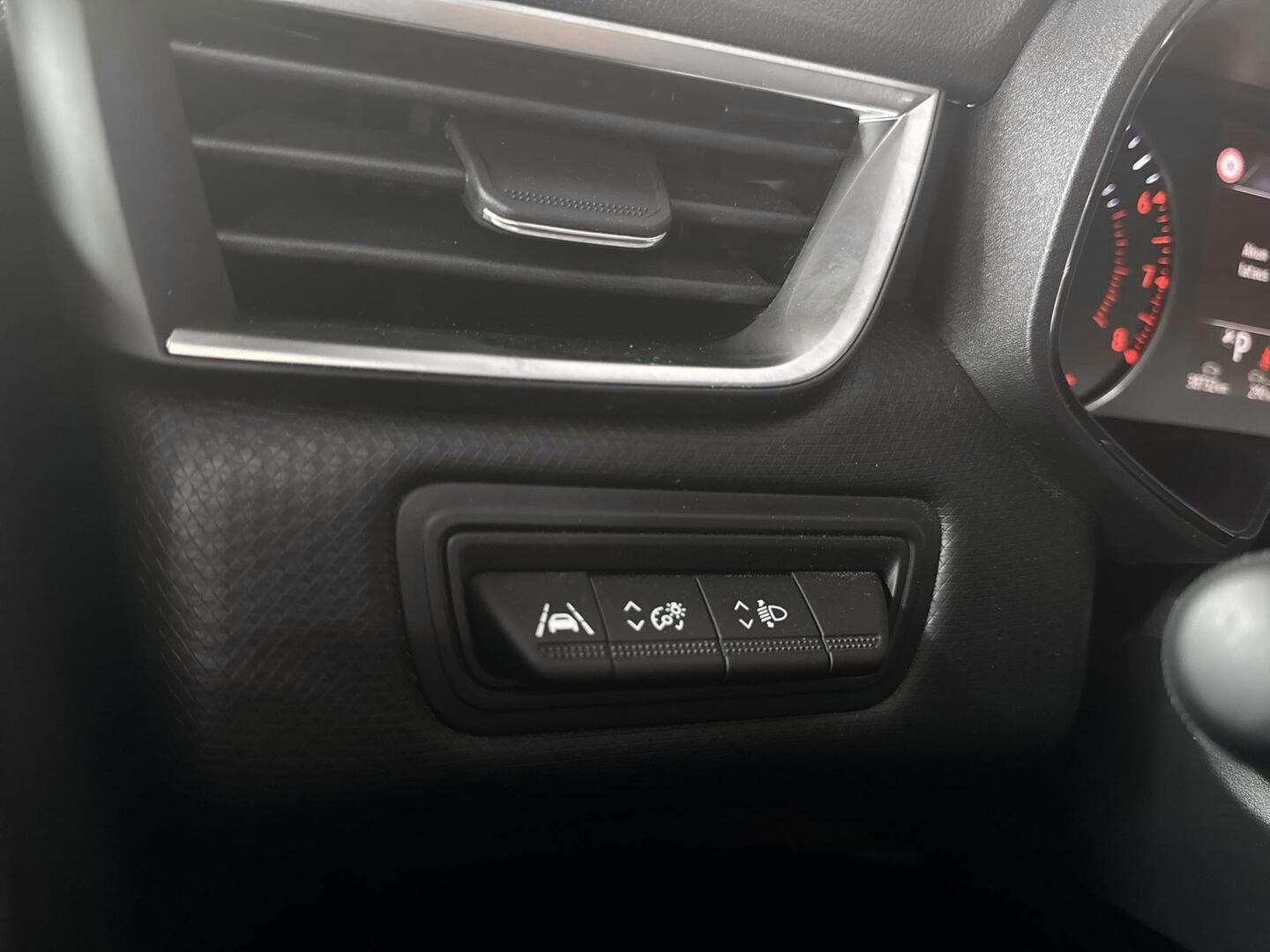 RENAULT Clio 2024