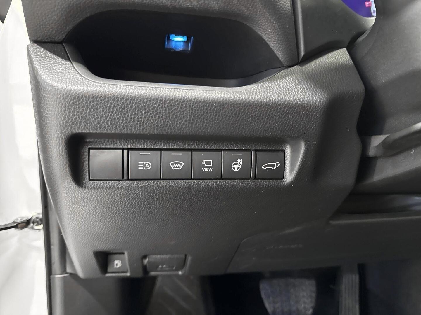 TOYOTA RAV4 2023