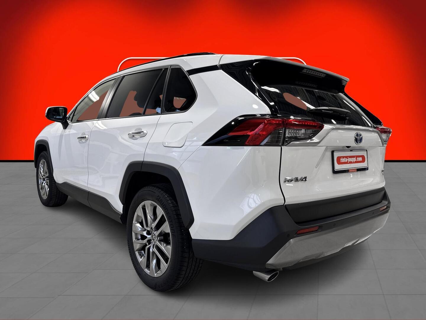 TOYOTA RAV4 2023