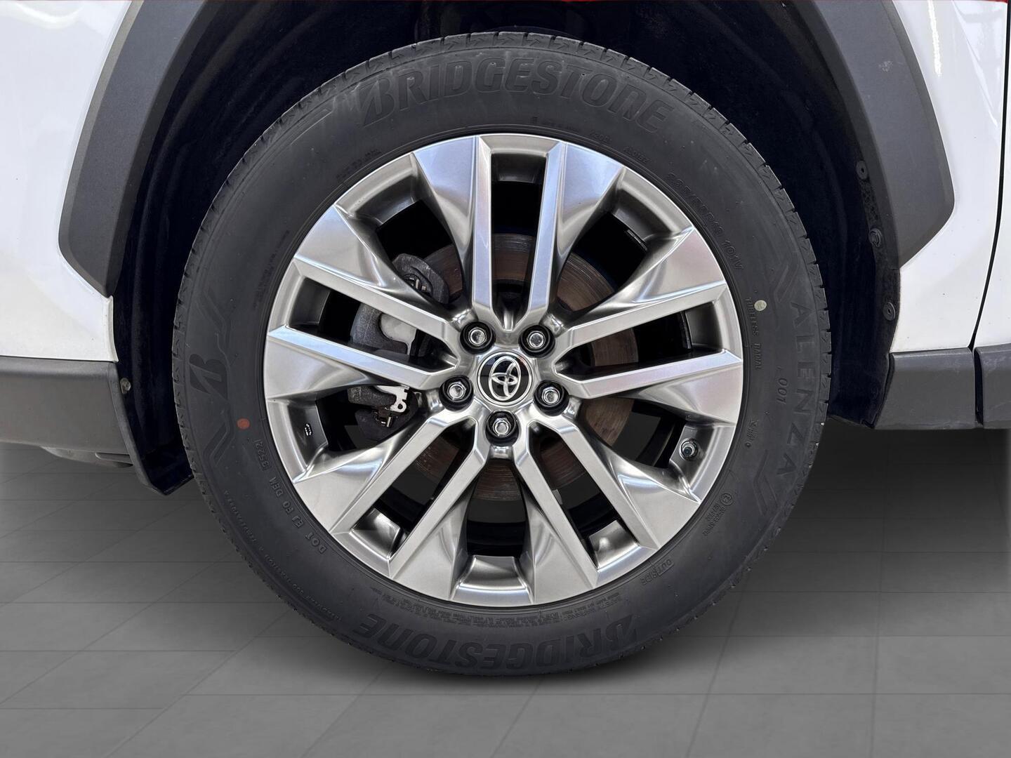 TOYOTA RAV4 2023