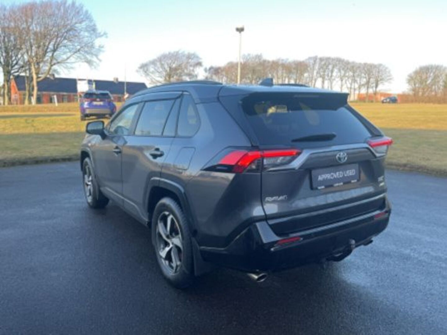 TOYOTA RAV4 PLUG-IN 2023