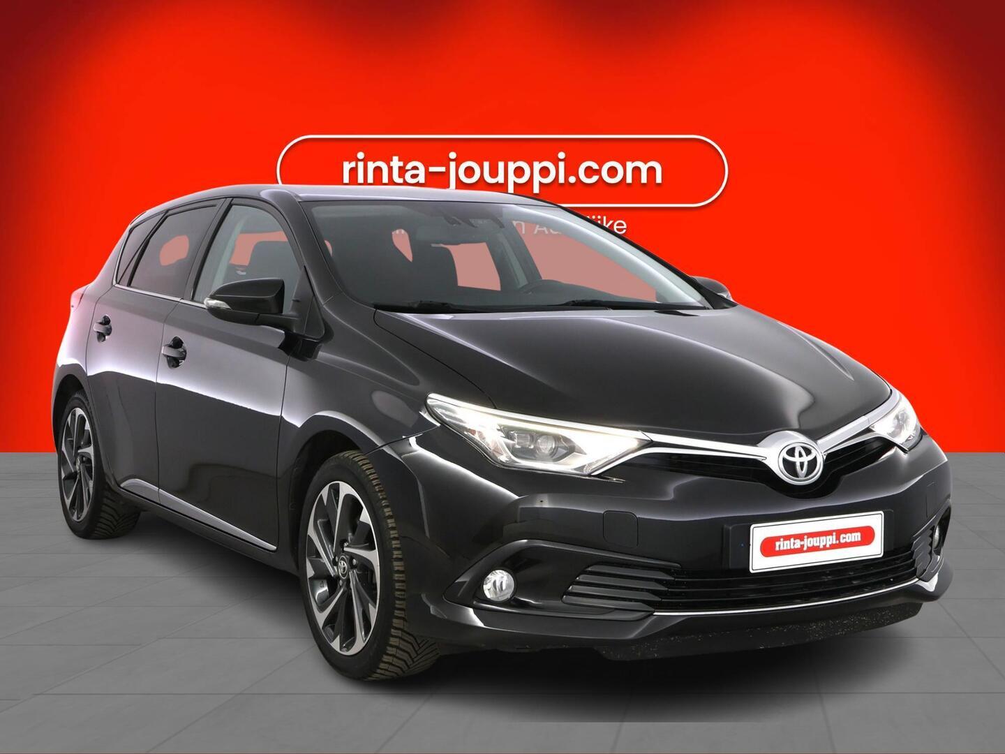 TOYOTA AURIS 2015
