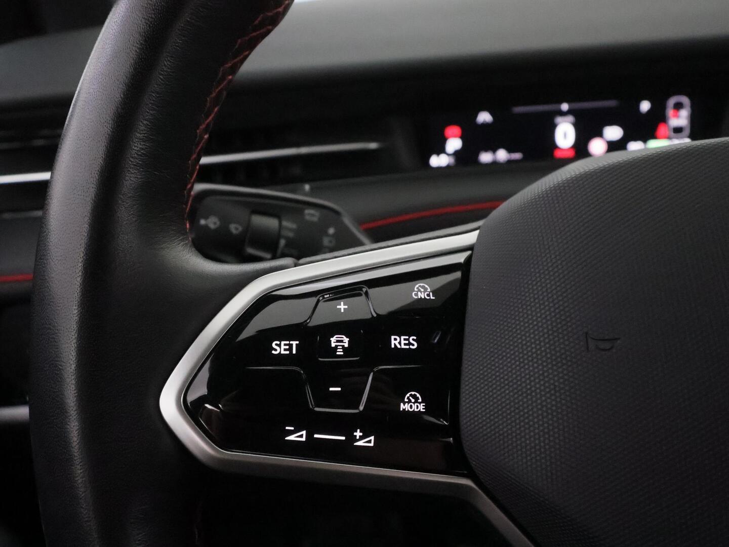 VOLKSWAGEN ID.7 2025