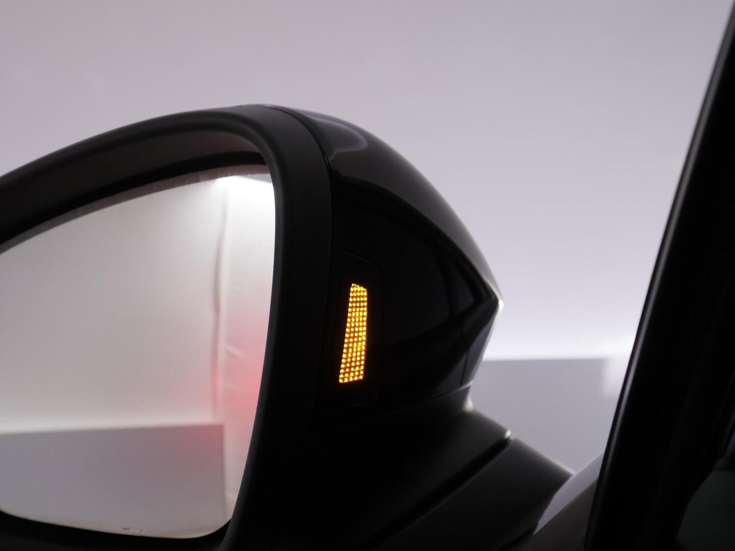 VOLKSWAGEN ID.7 2025