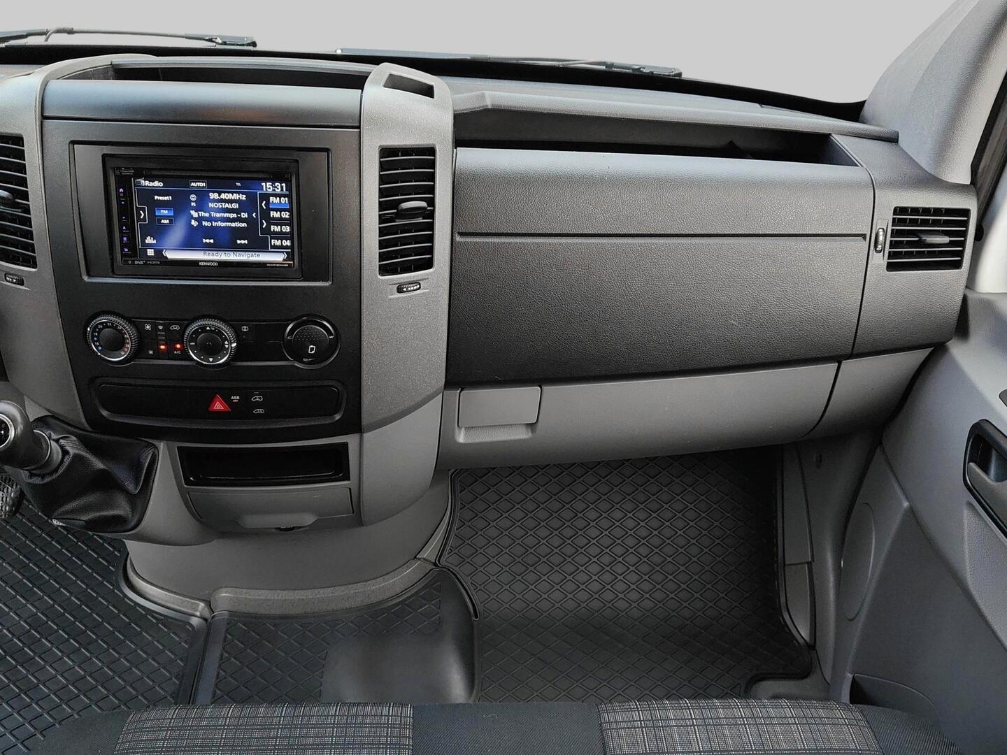 MERCEDES-BENZ Sprinter 2013