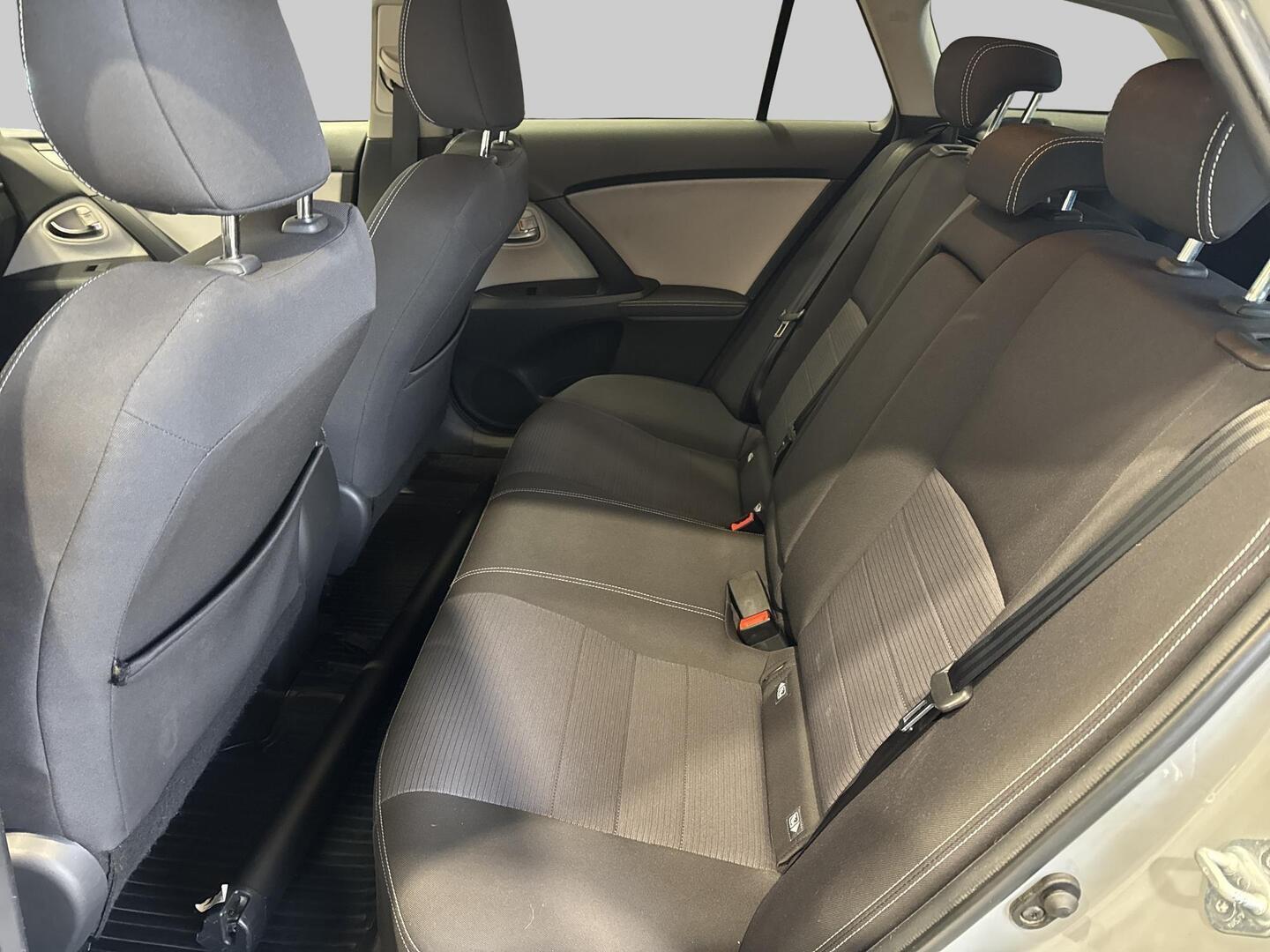 TOYOTA AVENSIS 2018