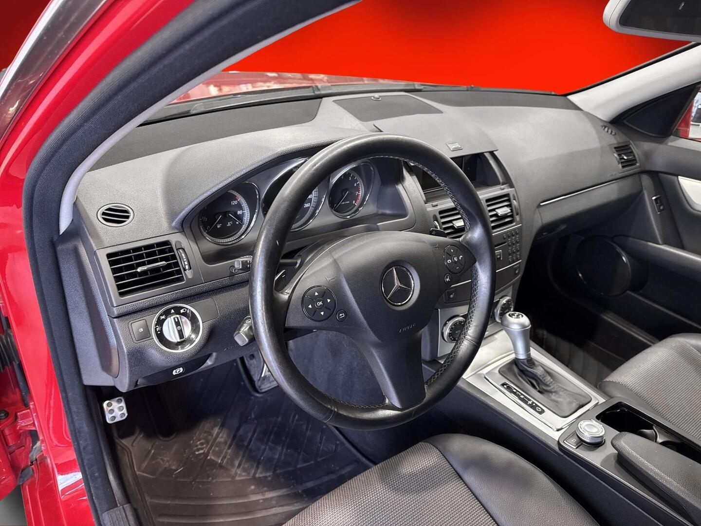 MERCEDES-BENZ C 2010