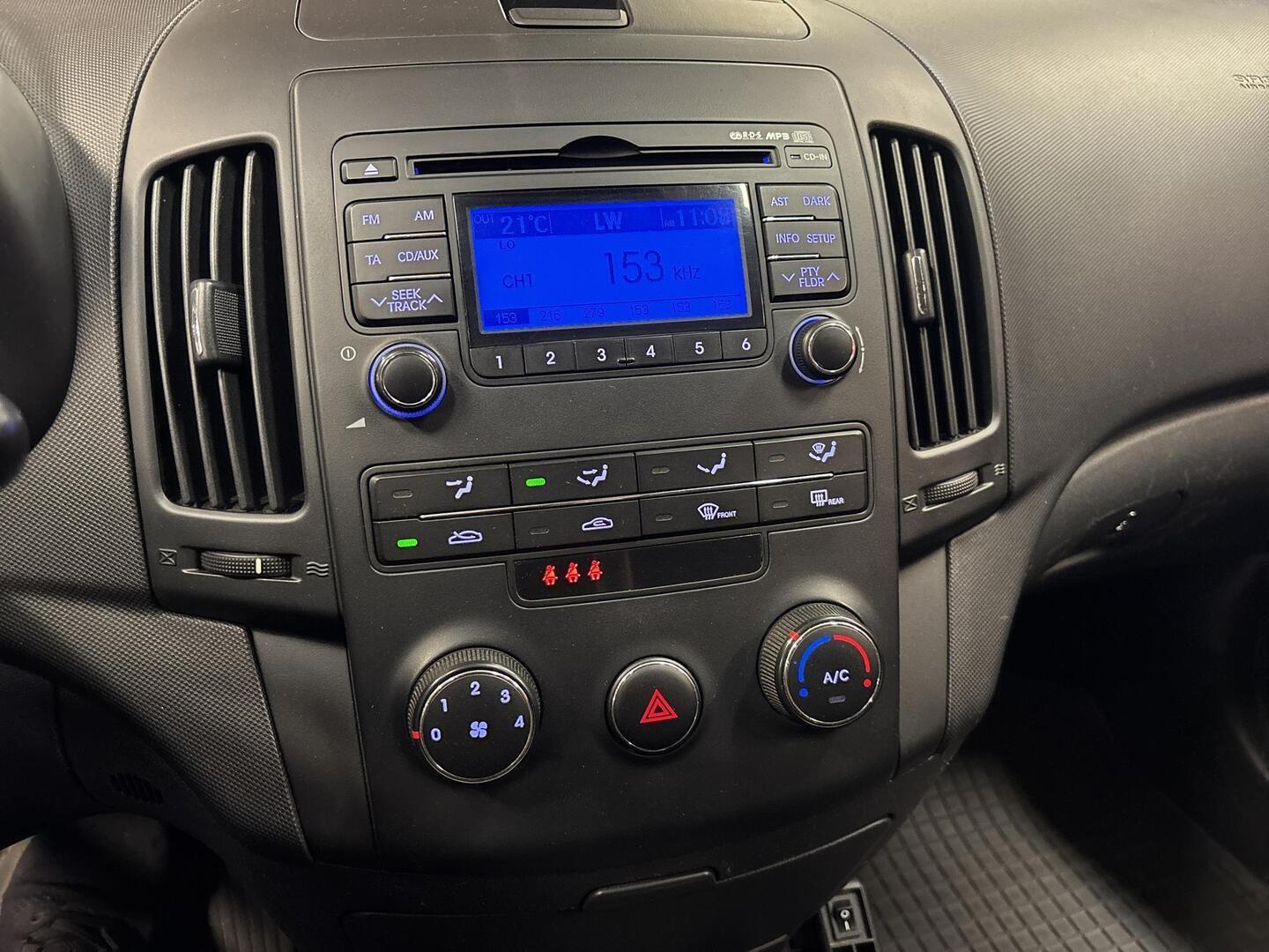 HYUNDAI i30 2008