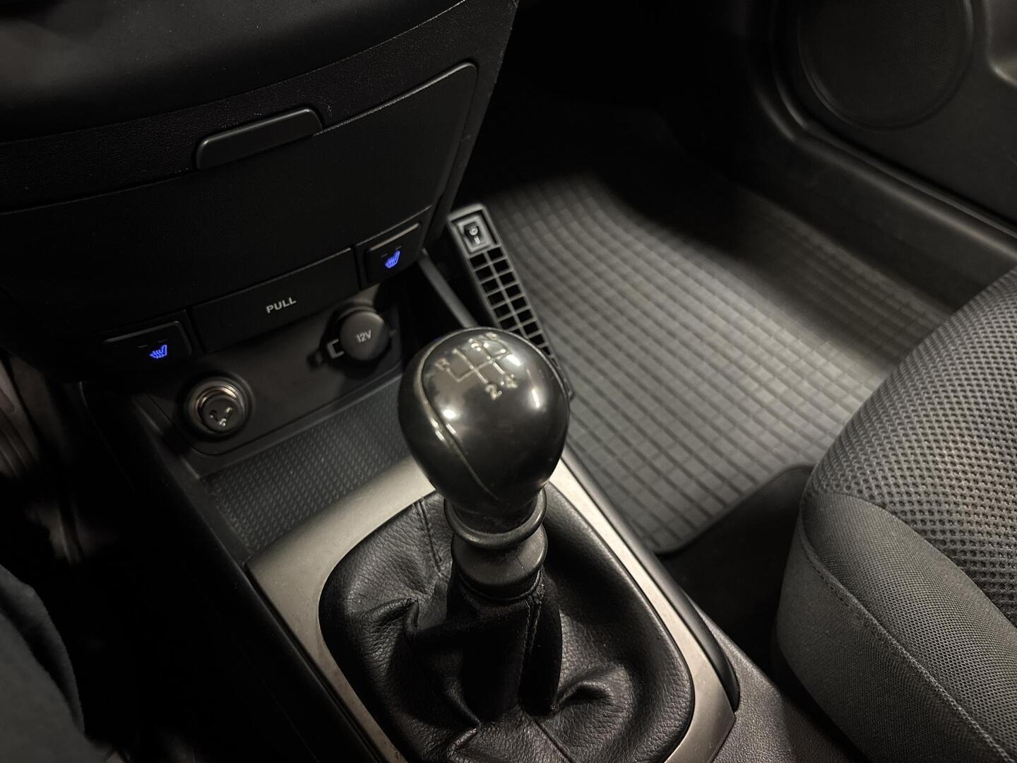 HYUNDAI i30 2008