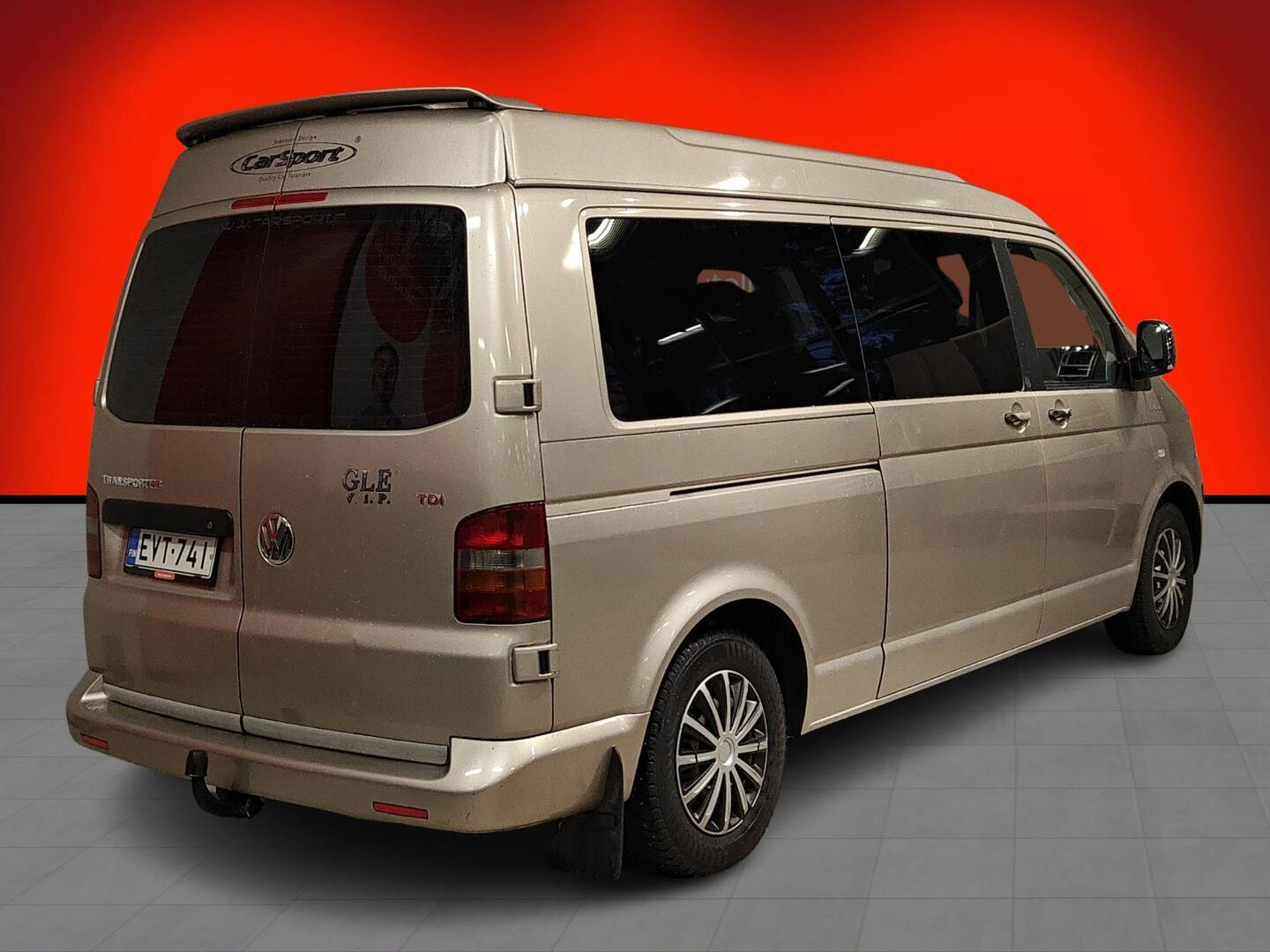 VOLKSWAGEN Transporter 2005