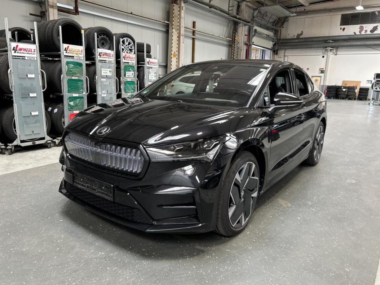 SKODA ENYAQ 2023