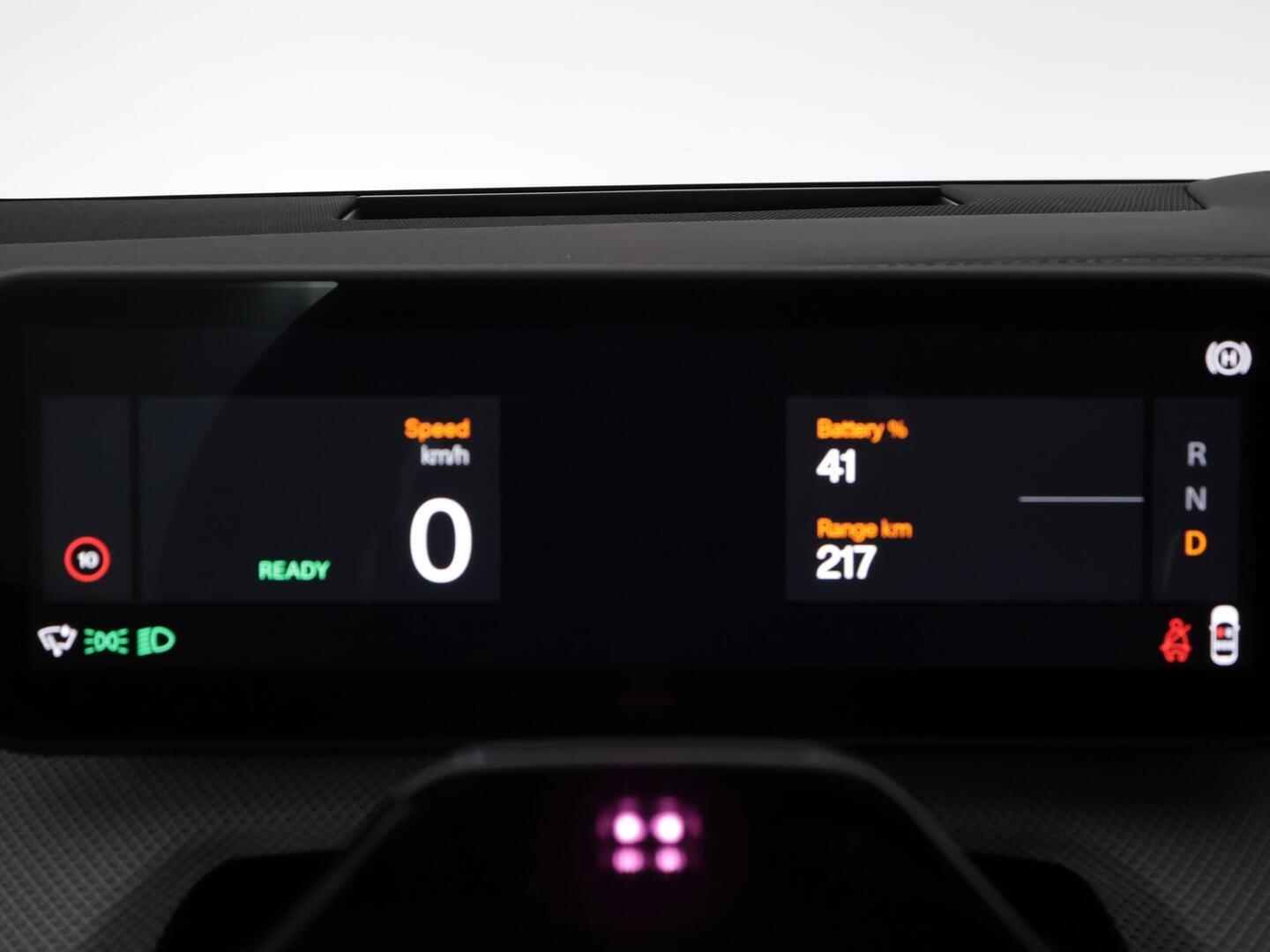 POLESTAR 4 2025