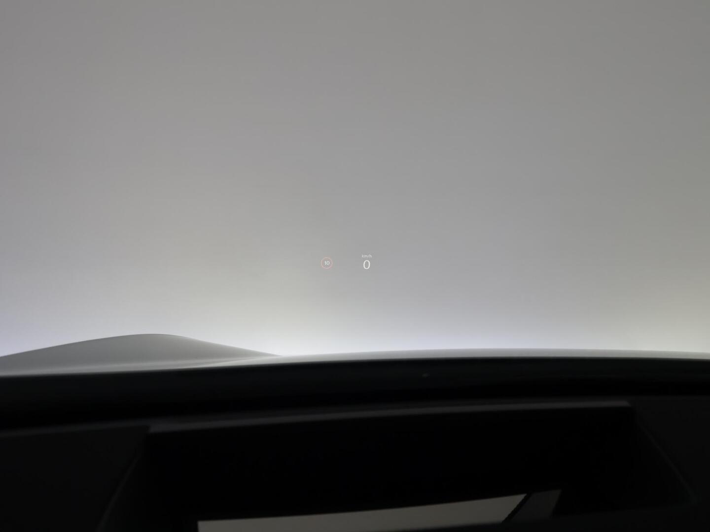 POLESTAR 4 2025