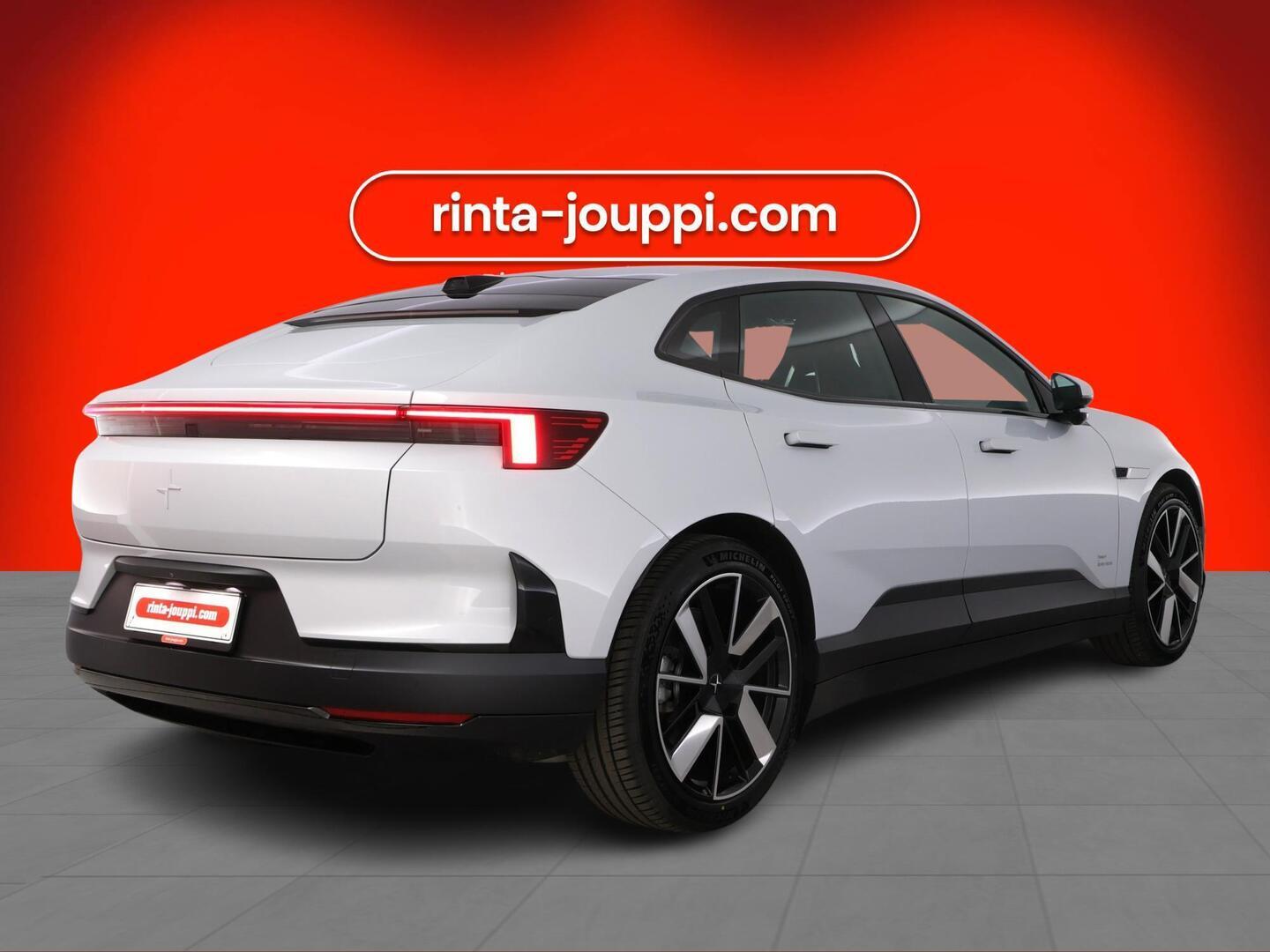 POLESTAR 4 2025