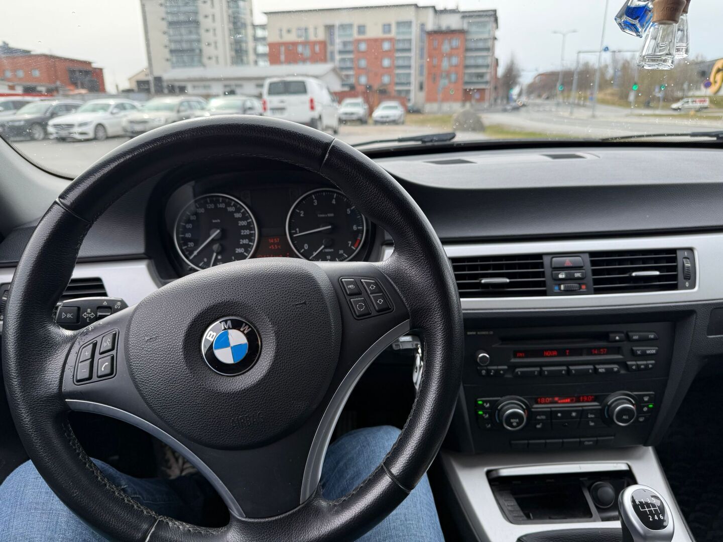 BMW 318 2010