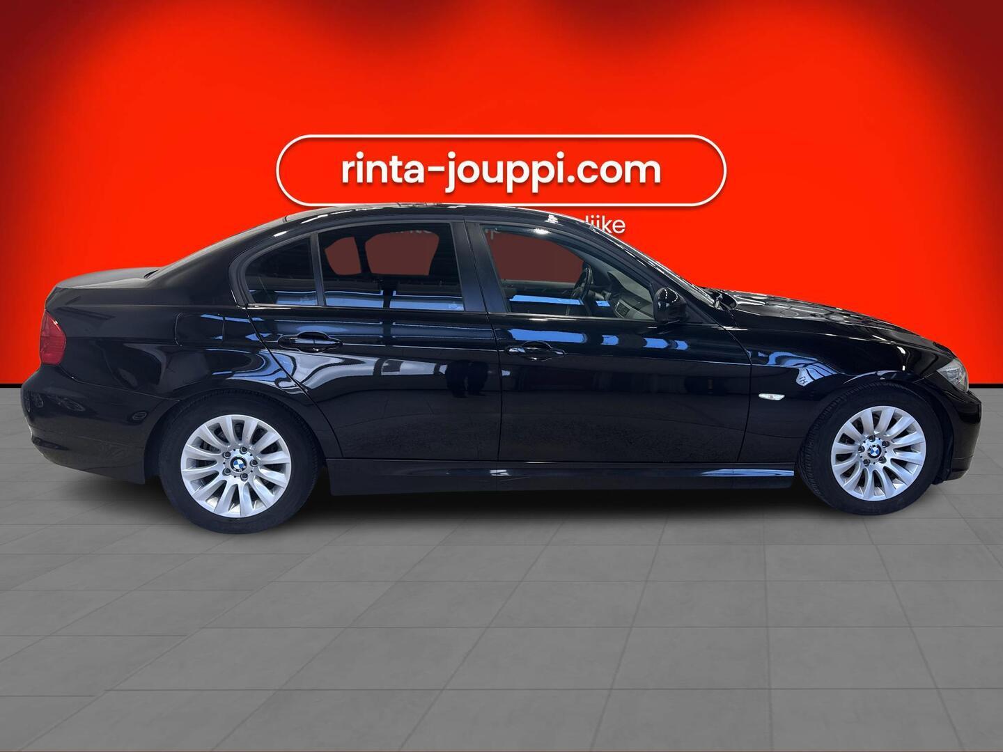 BMW 318 2010