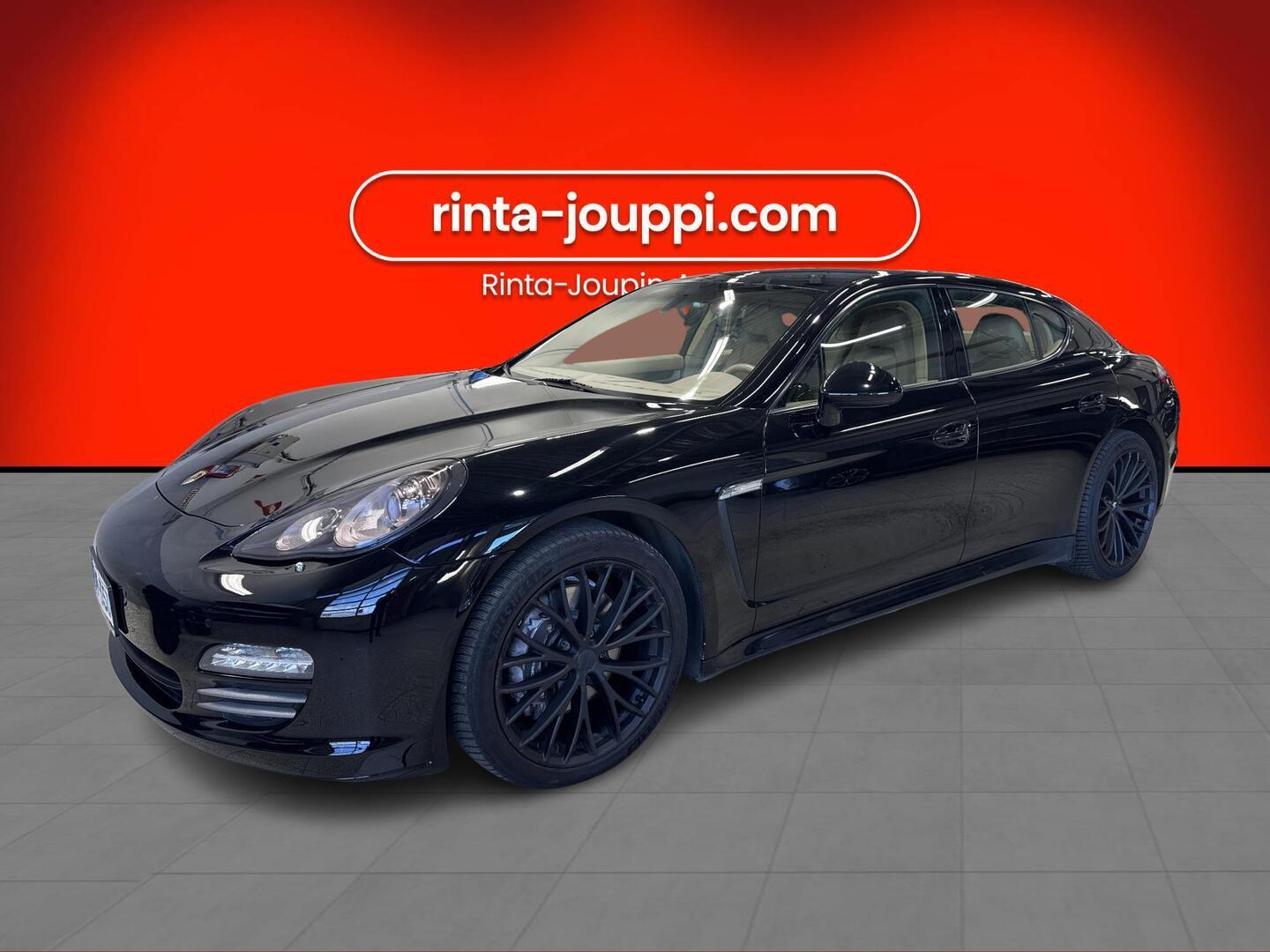 PORSCHE PANAMERA 4 2012