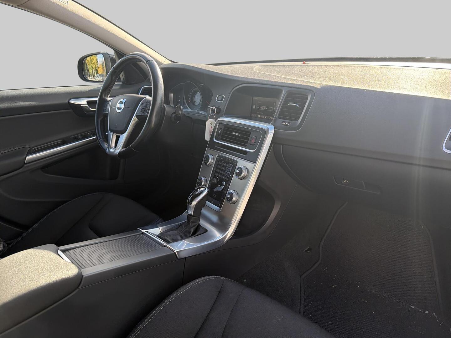 VOLVO S60 2014