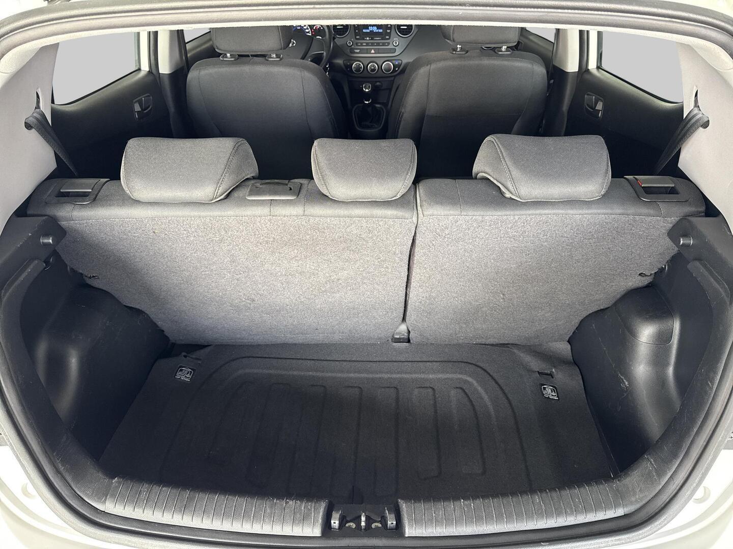HYUNDAI i10 2017