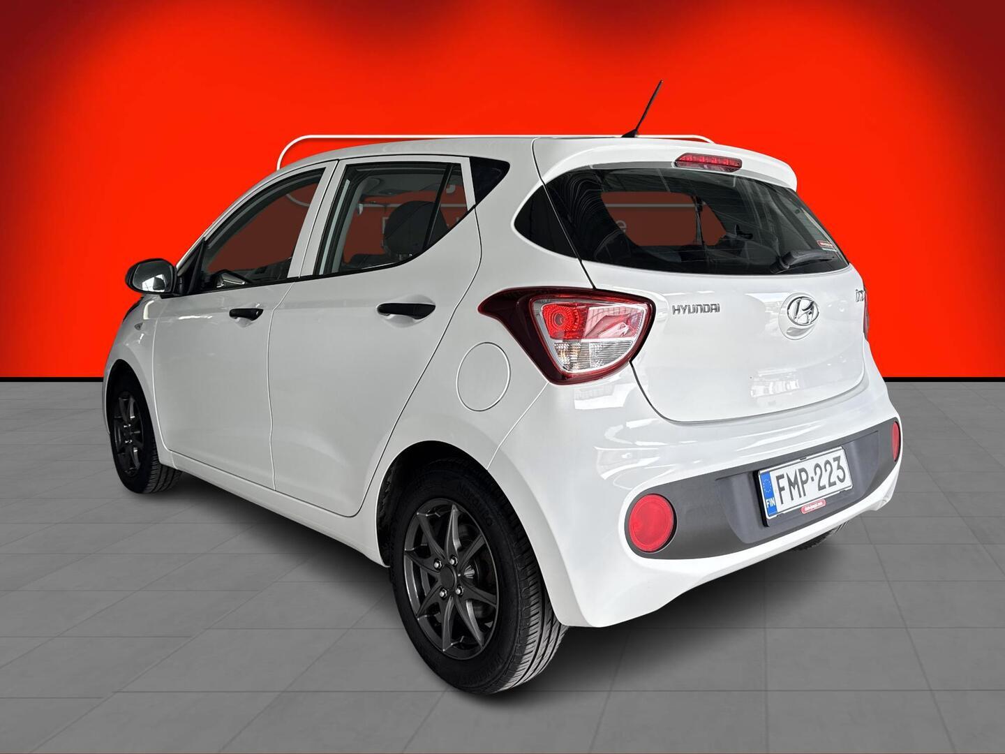 HYUNDAI i10 2017